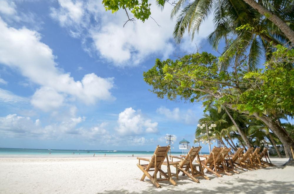 Sea Wind Resort Balabag  Экстерьер фото
